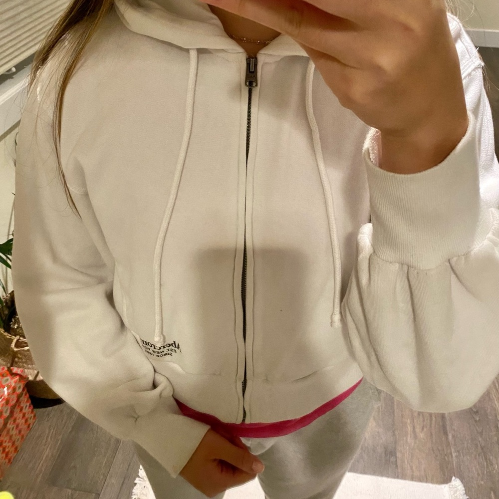 White Zip Up Cropped